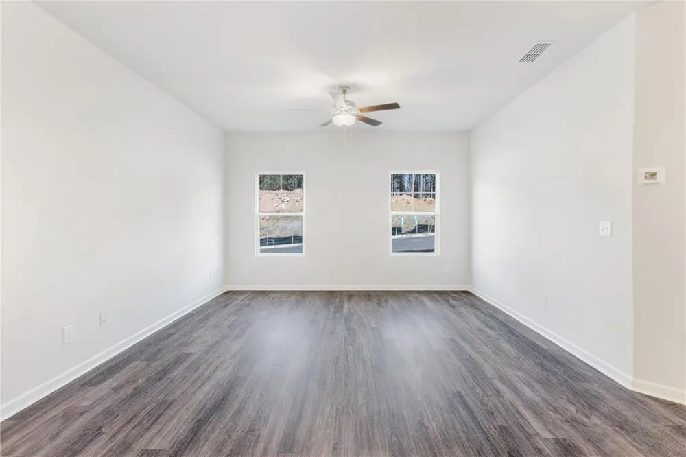 401 Whitehorse Way #42 Conyers, GA 30094
