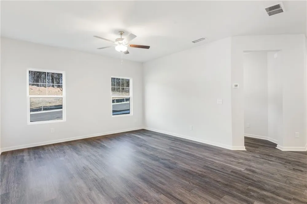 401 Whitehorse Way #42 Conyers, GA 30094