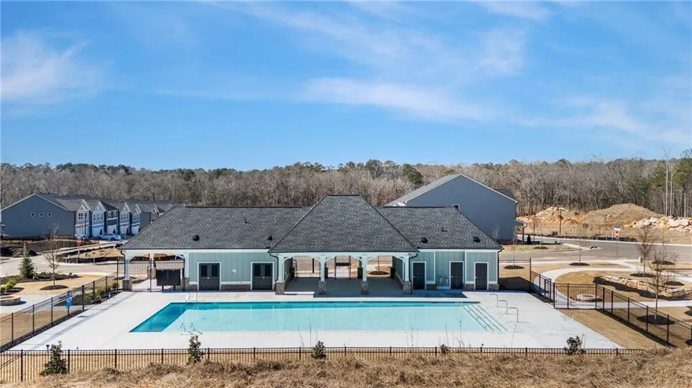 401 Whitehorse Way #42 Conyers, GA 30094