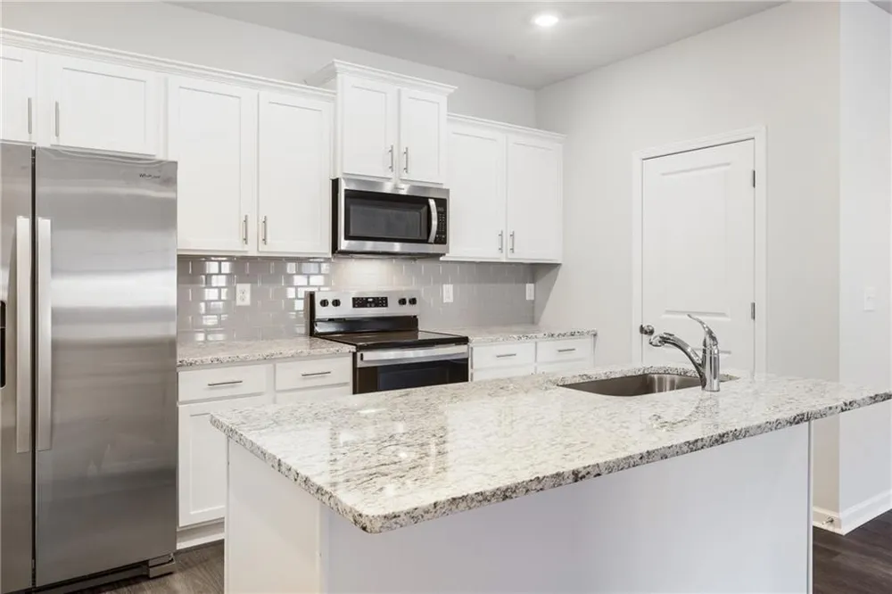 401 Whitehorse Way #42 Conyers, GA 30094