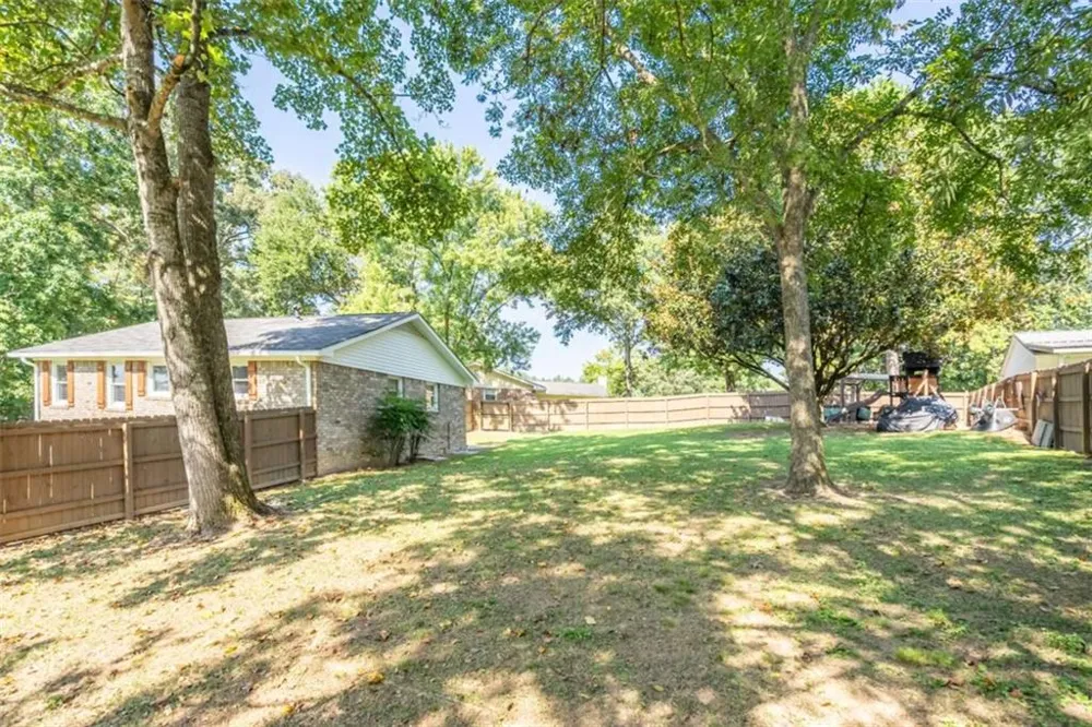 16 Eastdell Road Rome, GA 30161