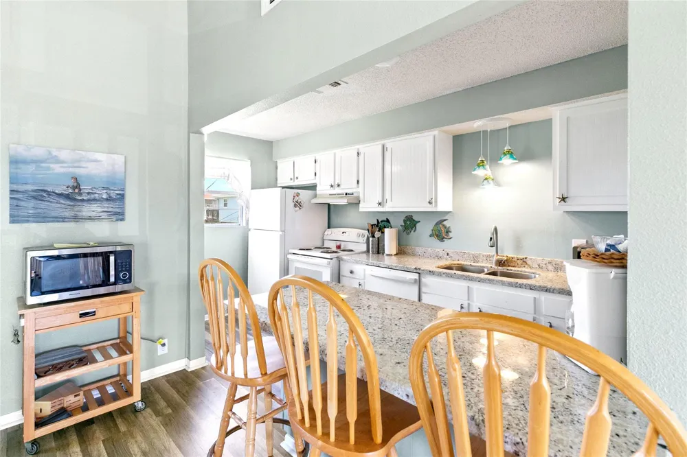 1651 Sandpebble Place Surfside Beach, TX 77541