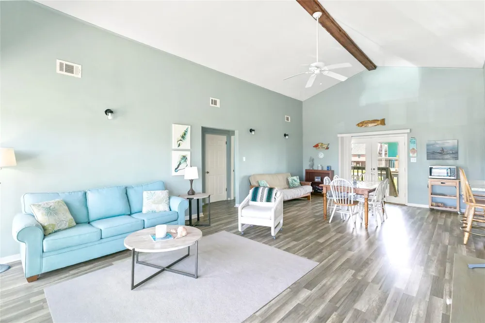 1651 Sandpebble Place Surfside Beach, TX 77541