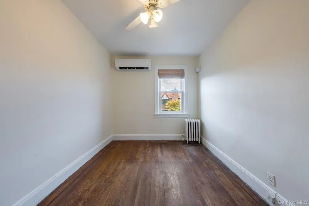 130-35 229th Street Laurelton, NY 11413