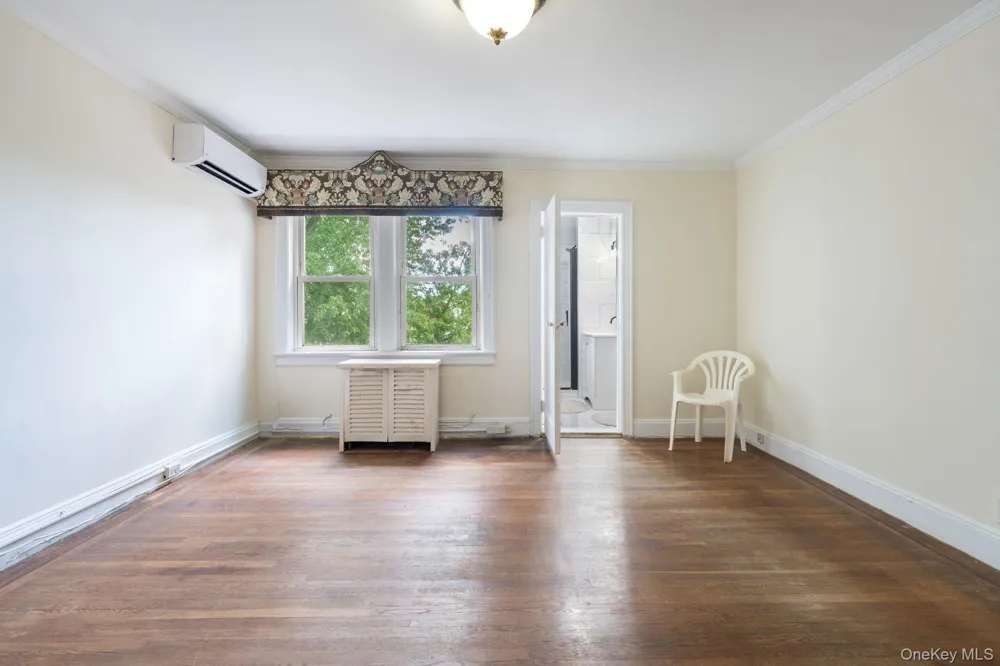 130-35 229th Street Laurelton, NY 11413