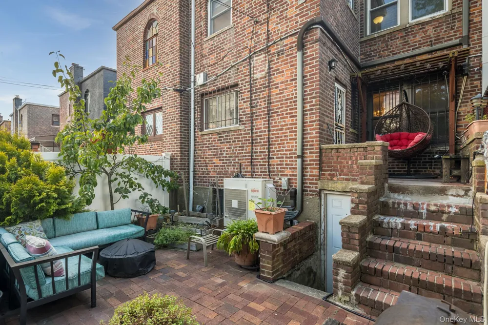 130-35 229th Street Laurelton, NY 11413