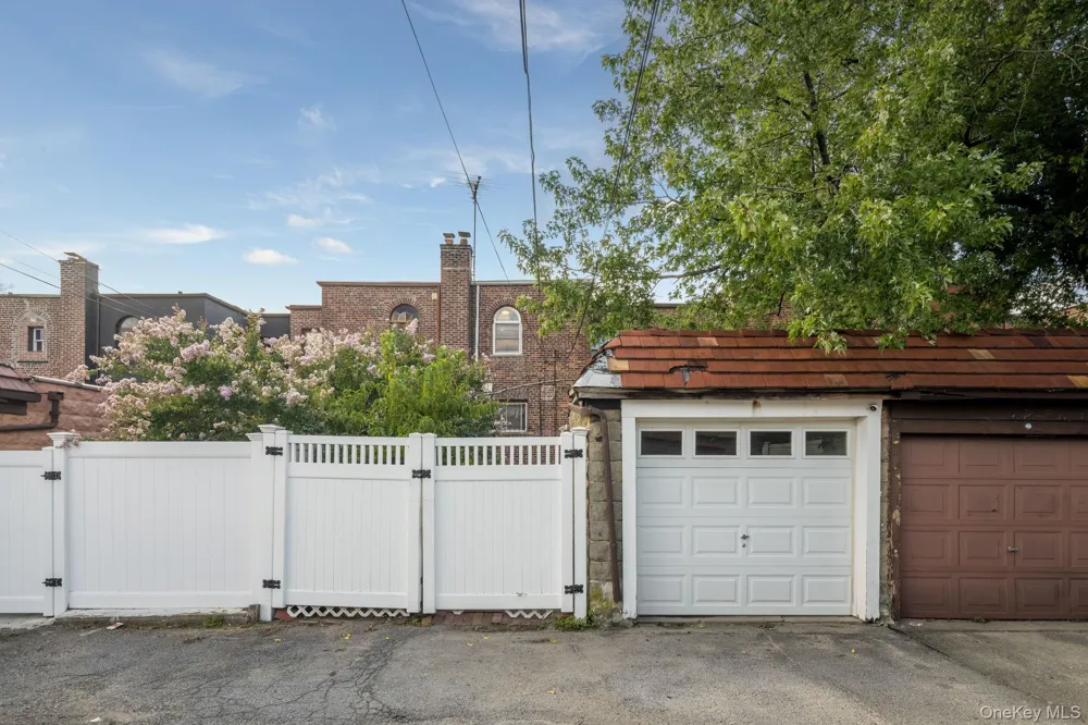 130-35 229th Street Laurelton, NY 11413