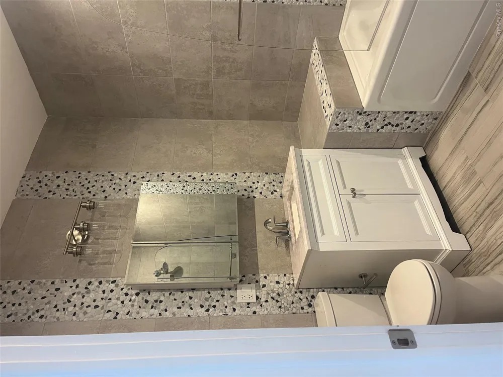 59 Orchard Beach Boulevard #B Port Washington, NY 11050