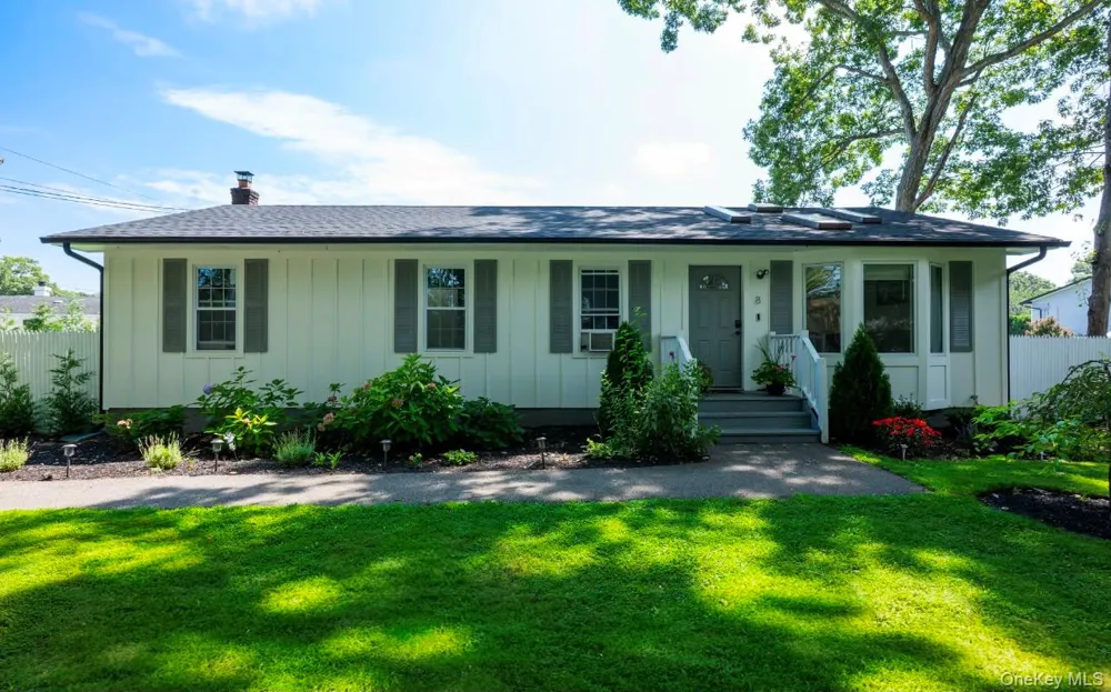 8 Silver Road Mastic Beach, NY 11951