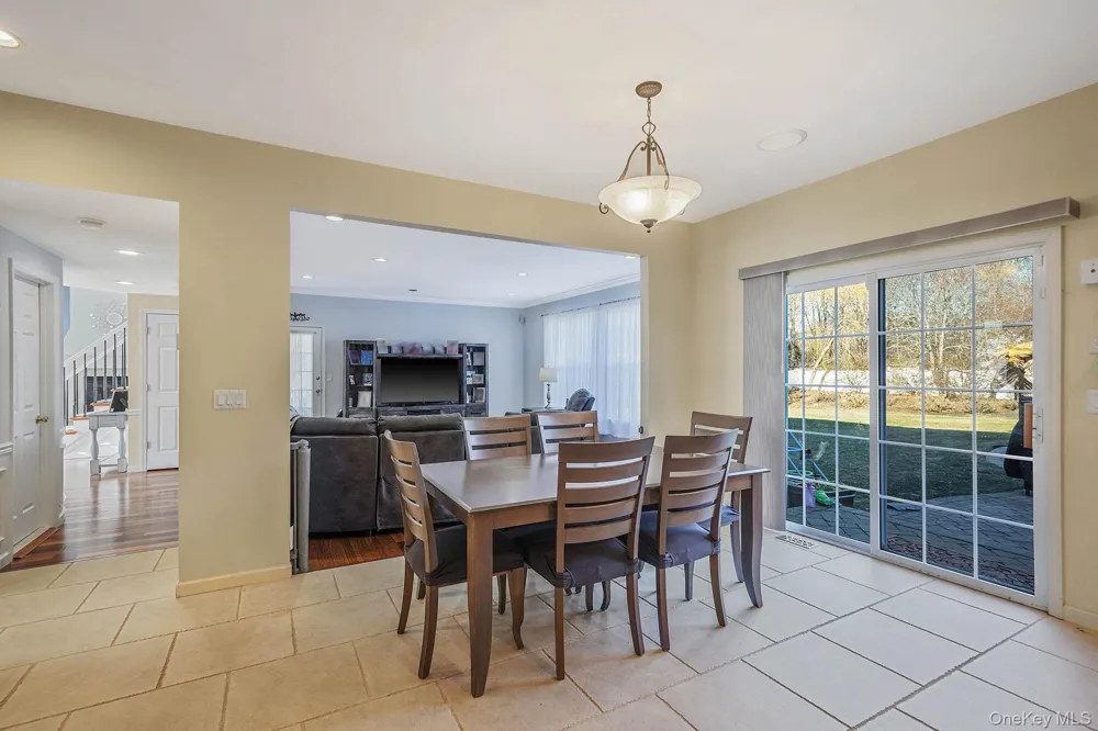 3 Crossfield Court Shoreham, NY 11786