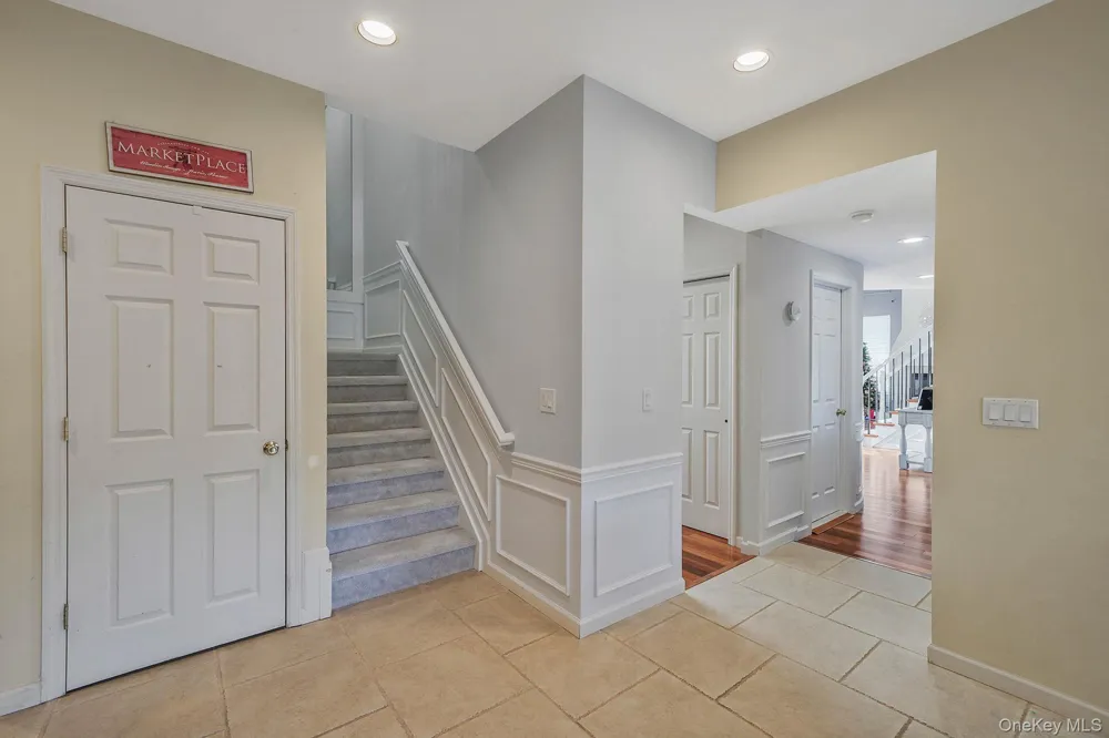 3 Crossfield Court Shoreham, NY 11786