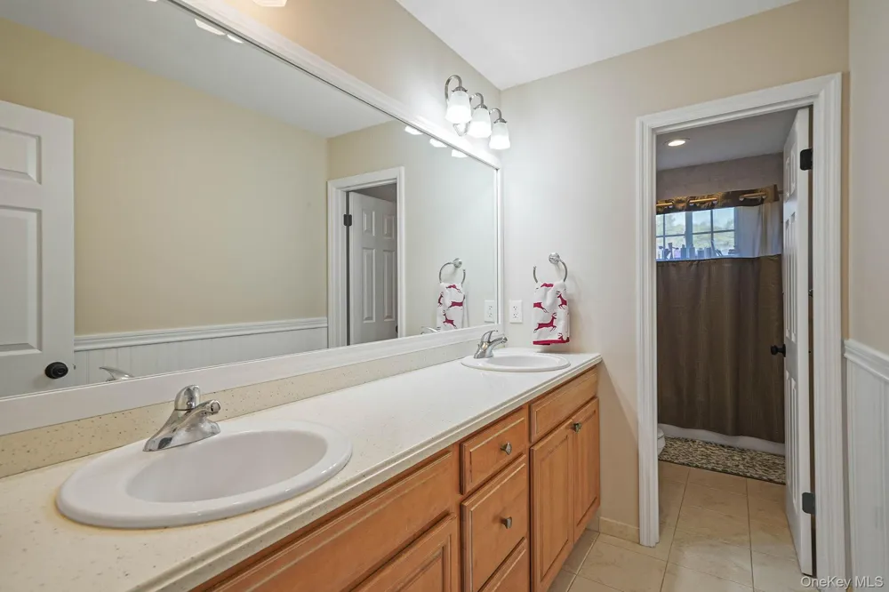 3 Crossfield Court Shoreham, NY 11786
