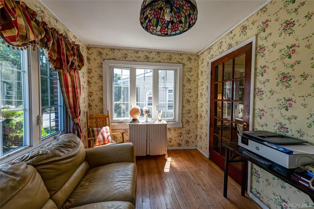 533 Marcellus Road Williston Park, NY 11596