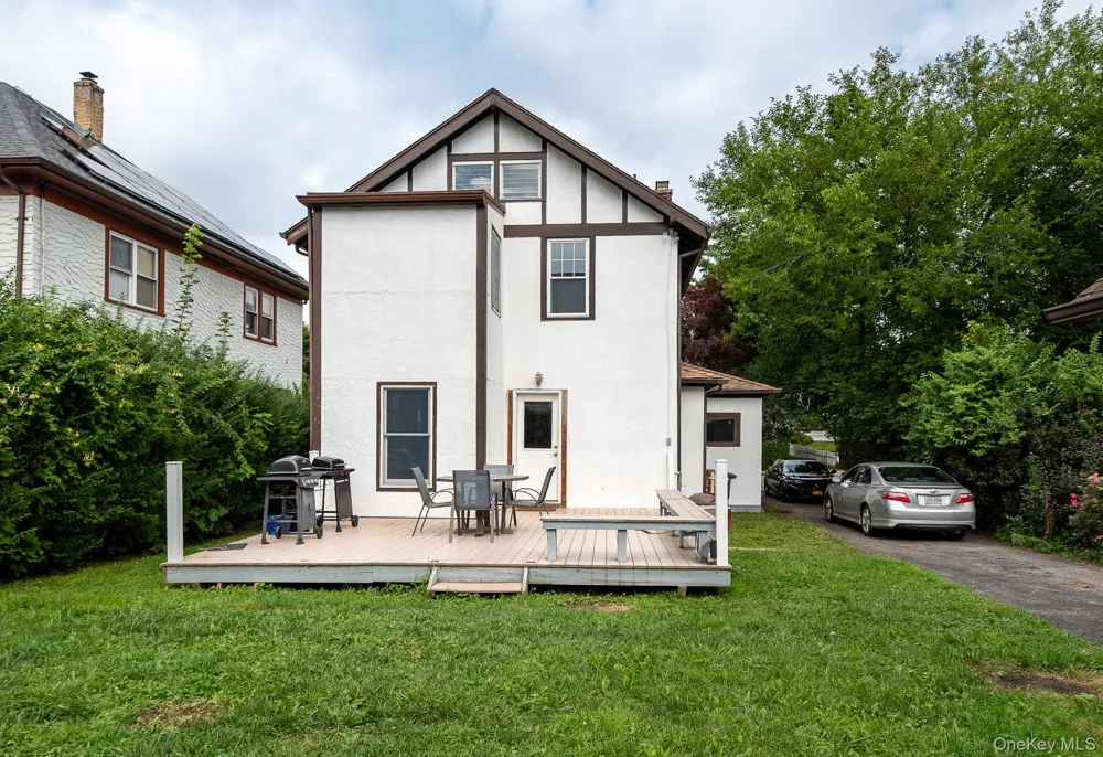 12 Perry Avenue Port Chester, NY 10573