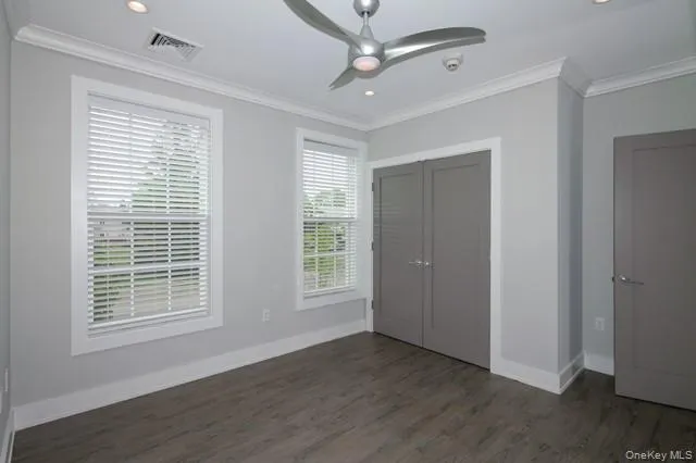 94302 Circle Drive #94-302 Central Islip, NY 11722