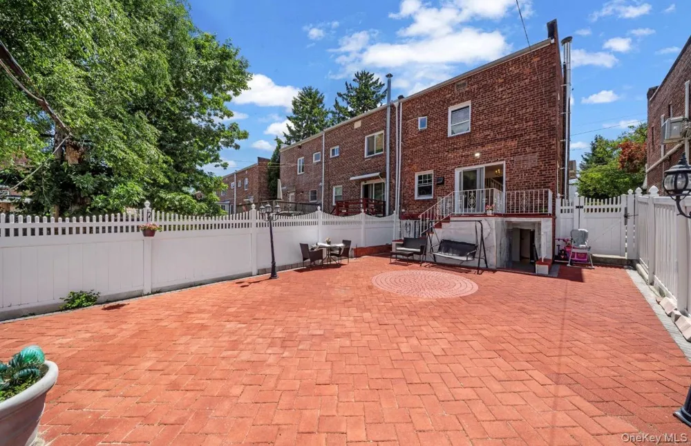 151-23 12th Road Whitestone, NY 11357