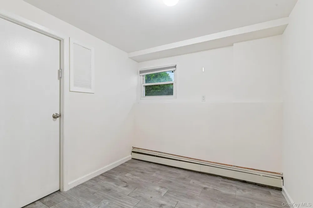 1114 Fordham Lane Woodmere, NY 11598
