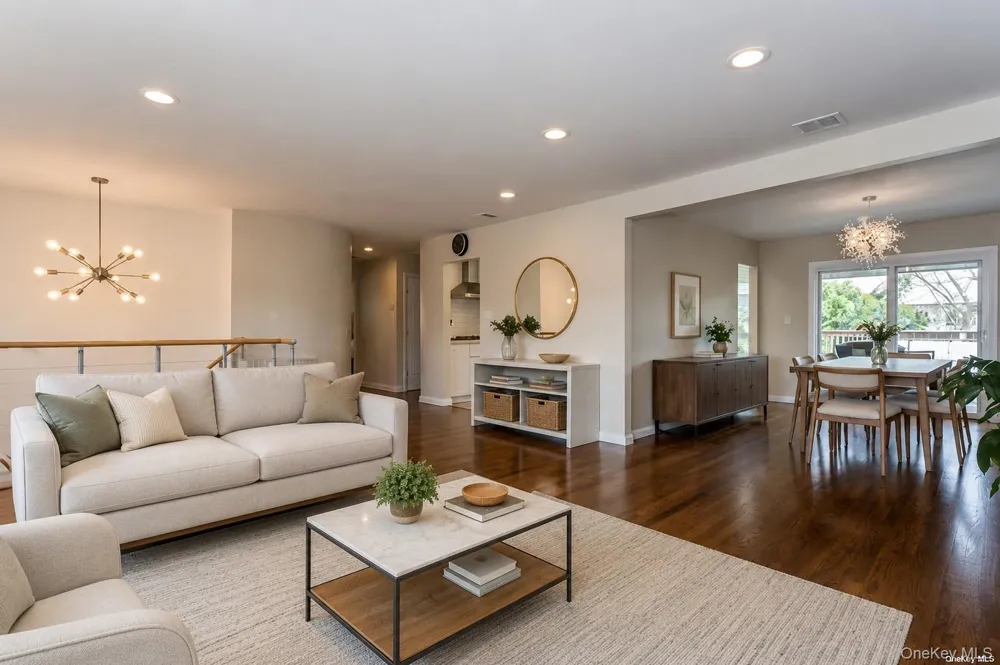 1114 Fordham Lane Woodmere, NY 11598