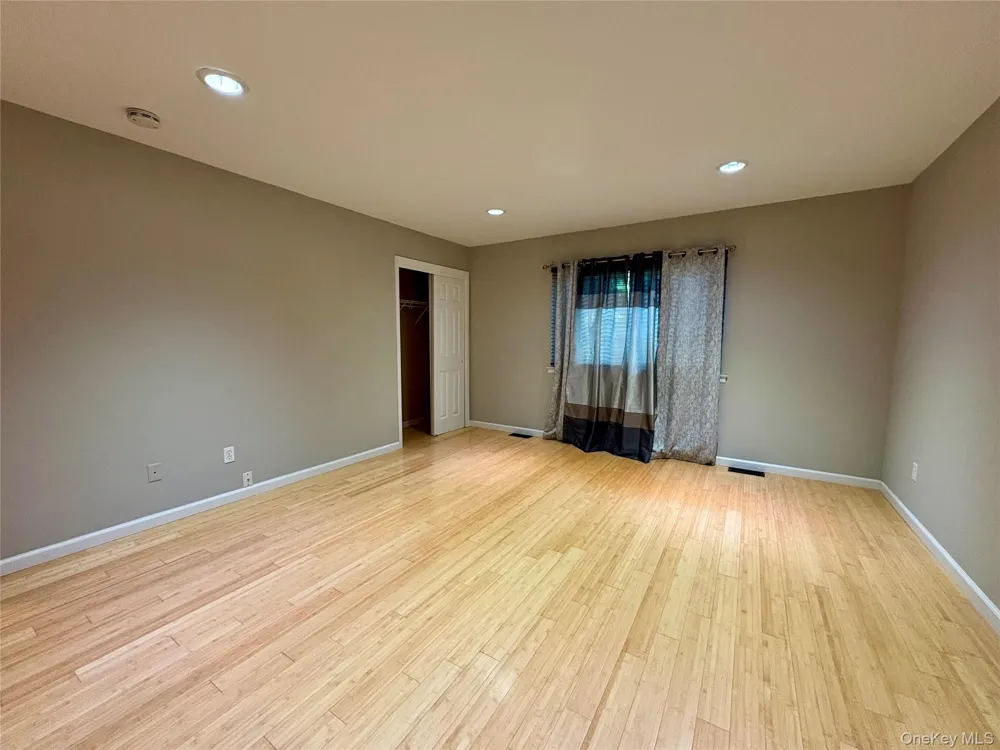 7 Ironwood Drive Highland Mills, NY 10930