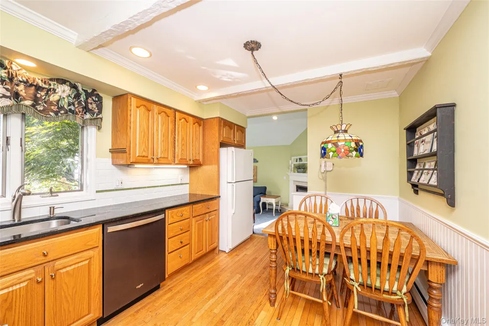 40 Somerset Drive Commack, NY 11725