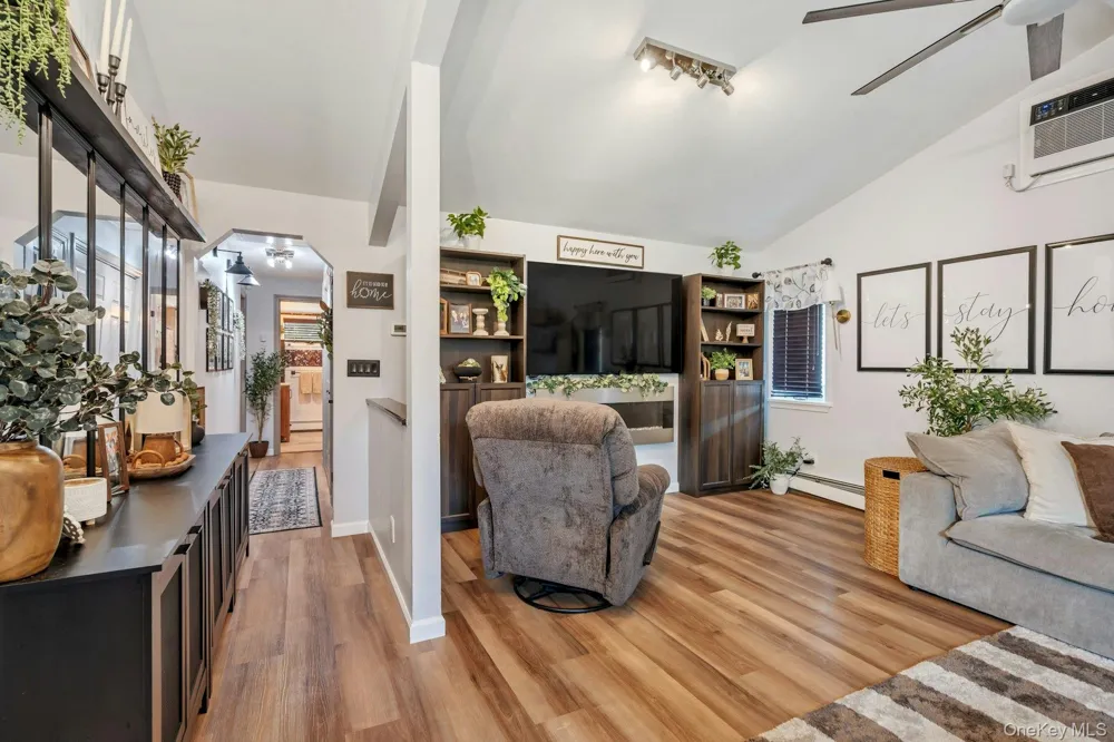 144 Cranberry Drive Mastic Beach, NY 11951