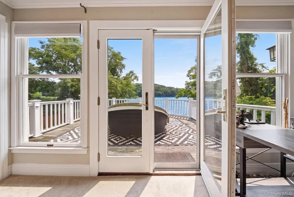11 Prospect Road Centerport, NY 11721