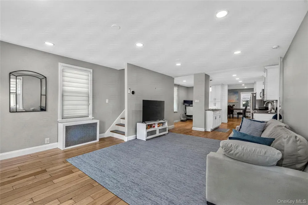253 Court Place Cedarhurst, NY 11516