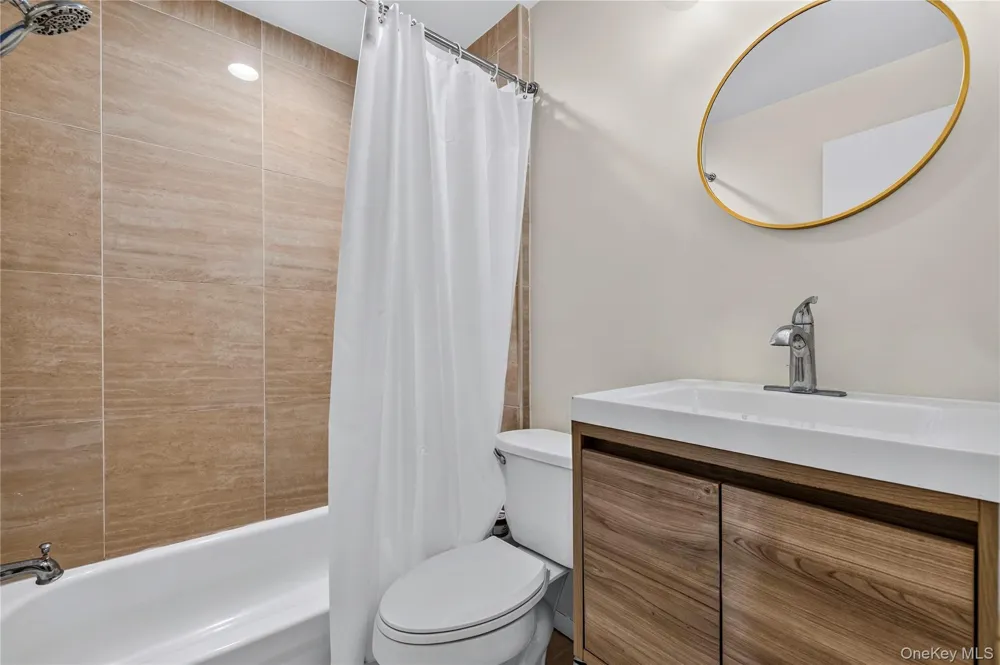 253 Court Place Cedarhurst, NY 11516