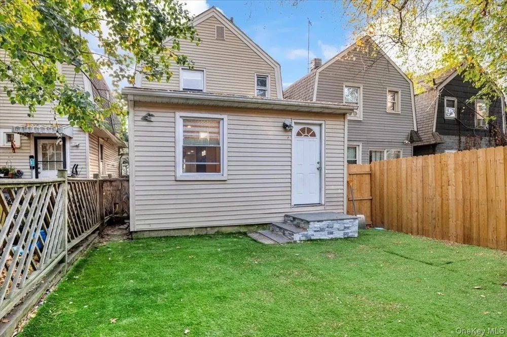 253 Court Place Cedarhurst, NY 11516