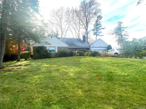 60 Gristmill Lane