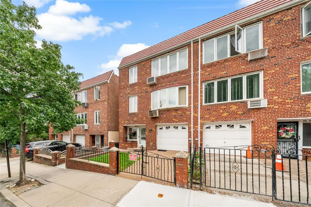 2031 36th Street Astoria, NY 11105