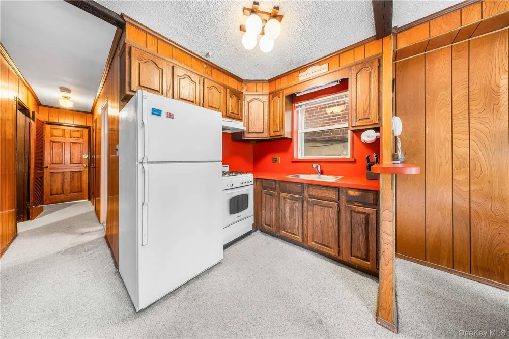 2031 36th Street Astoria, NY 11105