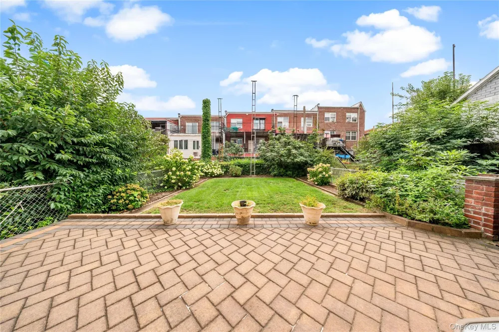 2031 36th Street Astoria, NY 11105