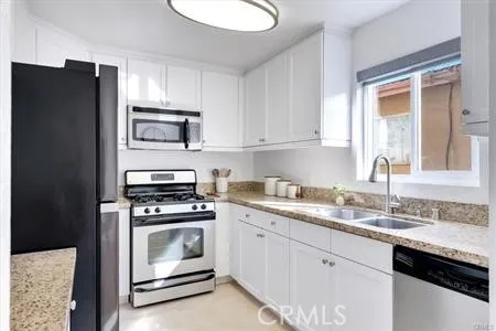 1055 Orizaba #6 Long Beach, CA 90804