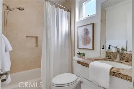 1055 Orizaba #6 Long Beach, CA 90804