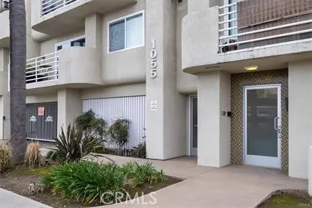 1055 Orizaba #6 Long Beach, CA 90804
