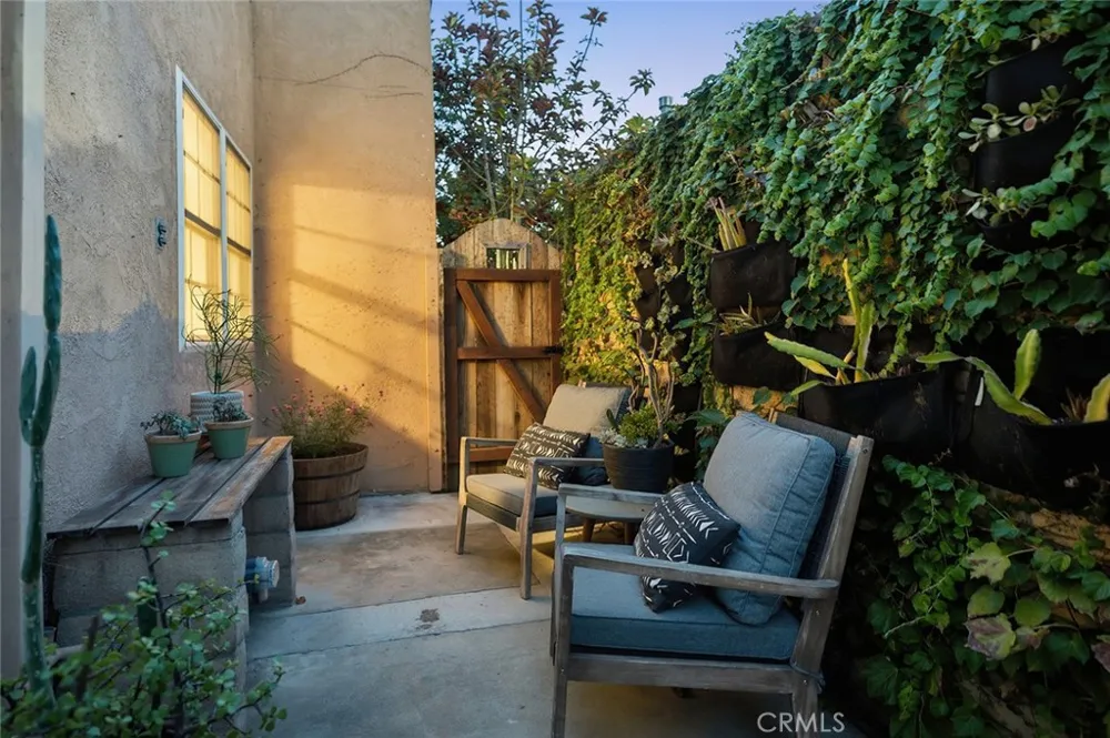 5001 E 14th Street Long Beach, CA 90804