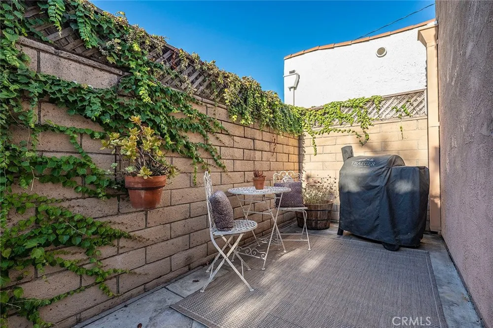 5001 E 14th Street Long Beach, CA 90804