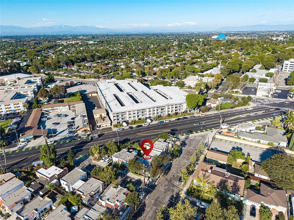 5001 E 14th Street Long Beach, CA 90804