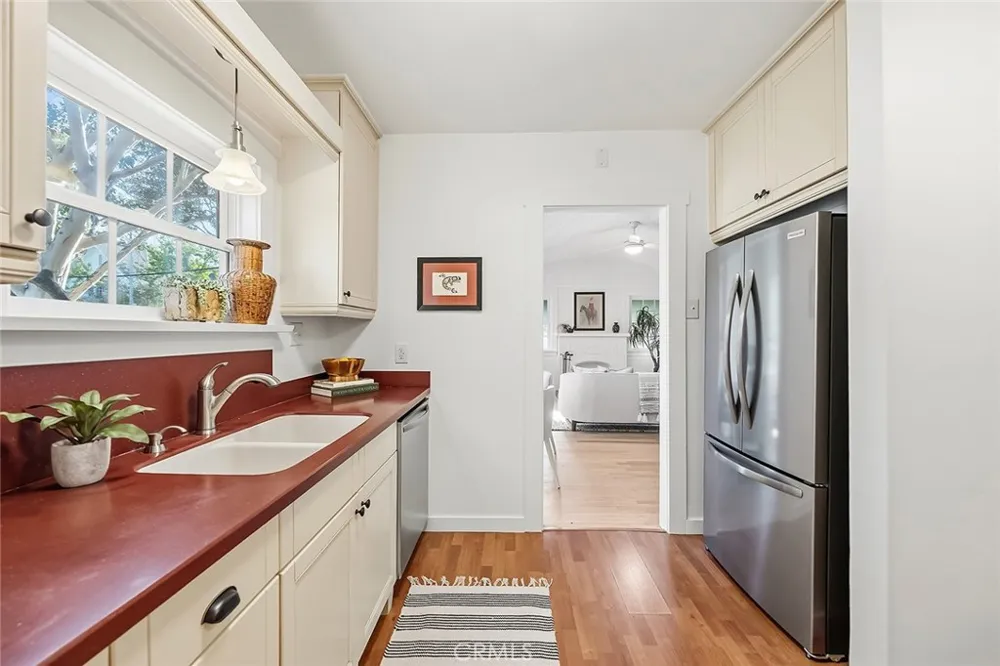 5001 E 14th Street Long Beach, CA 90804