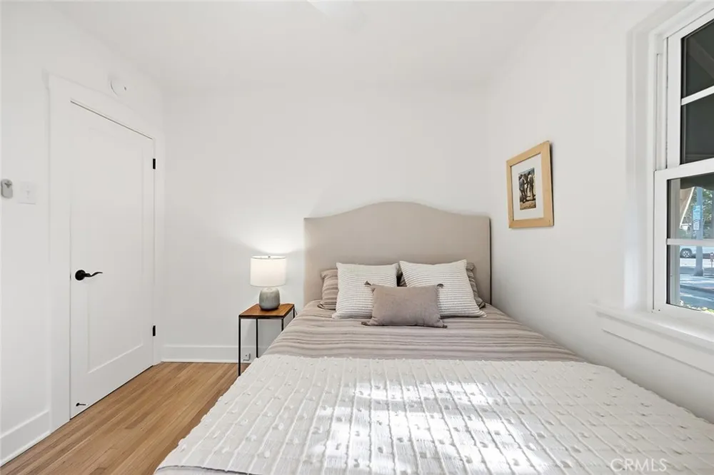 5001 E 14th Street Long Beach, CA 90804