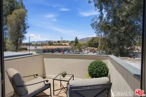 10566 Sunland Boulevard #7