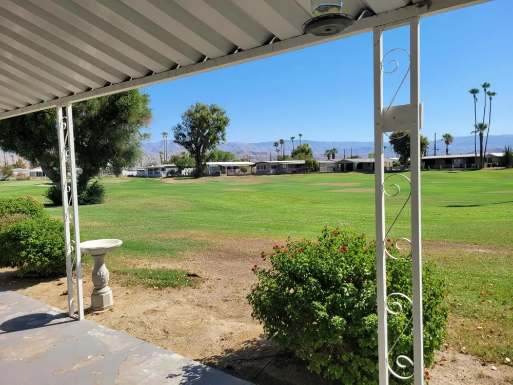 33250 Barcelona Drive Thousand Palms, CA 92276