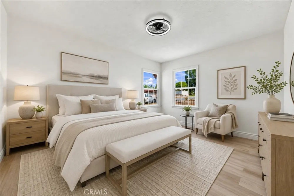 109 La Mesa Bakersfield, CA 93305