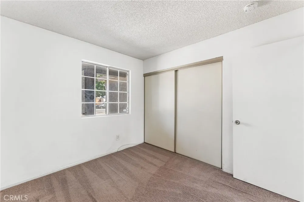 3112 Myrtle Rosamond, CA 93560