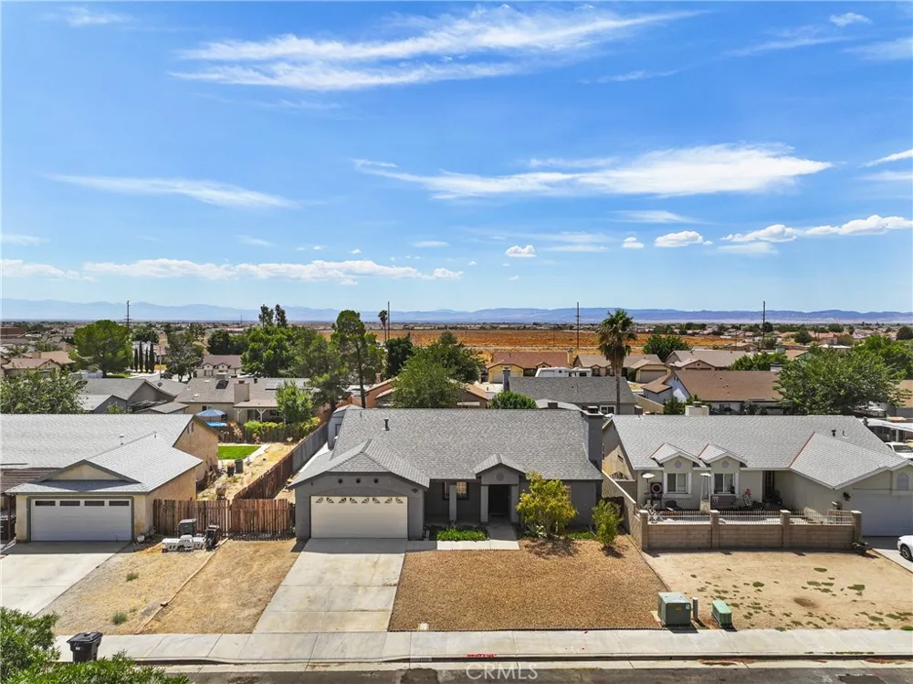 3112 Myrtle Rosamond, CA 93560