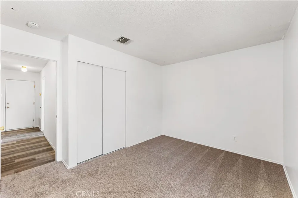 3112 Myrtle Rosamond, CA 93560