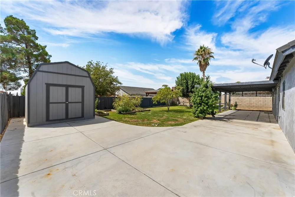 3112 Myrtle Rosamond, CA 93560