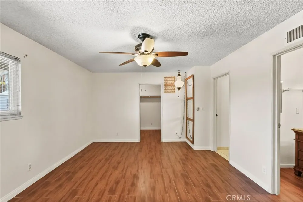 5753 Eunice Simi Valley, CA 93063