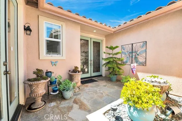 29115 Parkhill Court Menifee, CA 92584